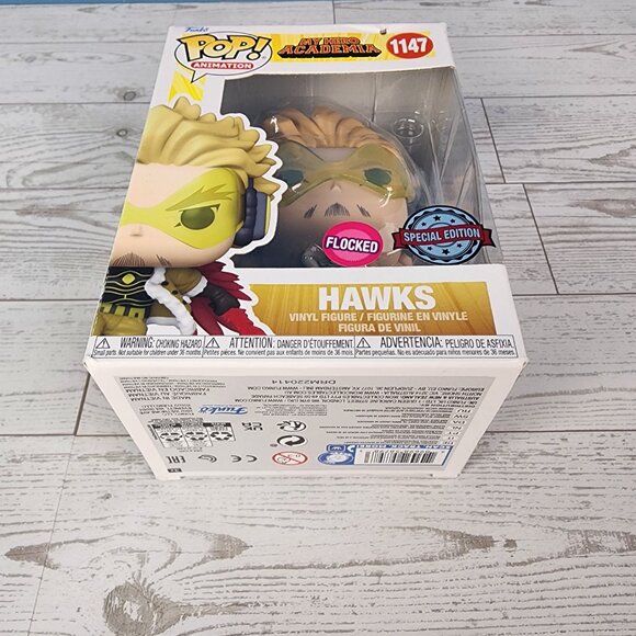 Flocked Hawks Funko POP Figure MHA #1147 Limited Edition Rare & Exclusive - Picture 7 of 7